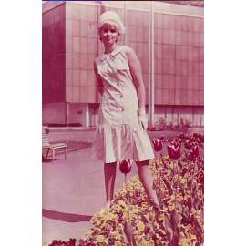 Letní šaty Reklamní fotografie móda 60. léta